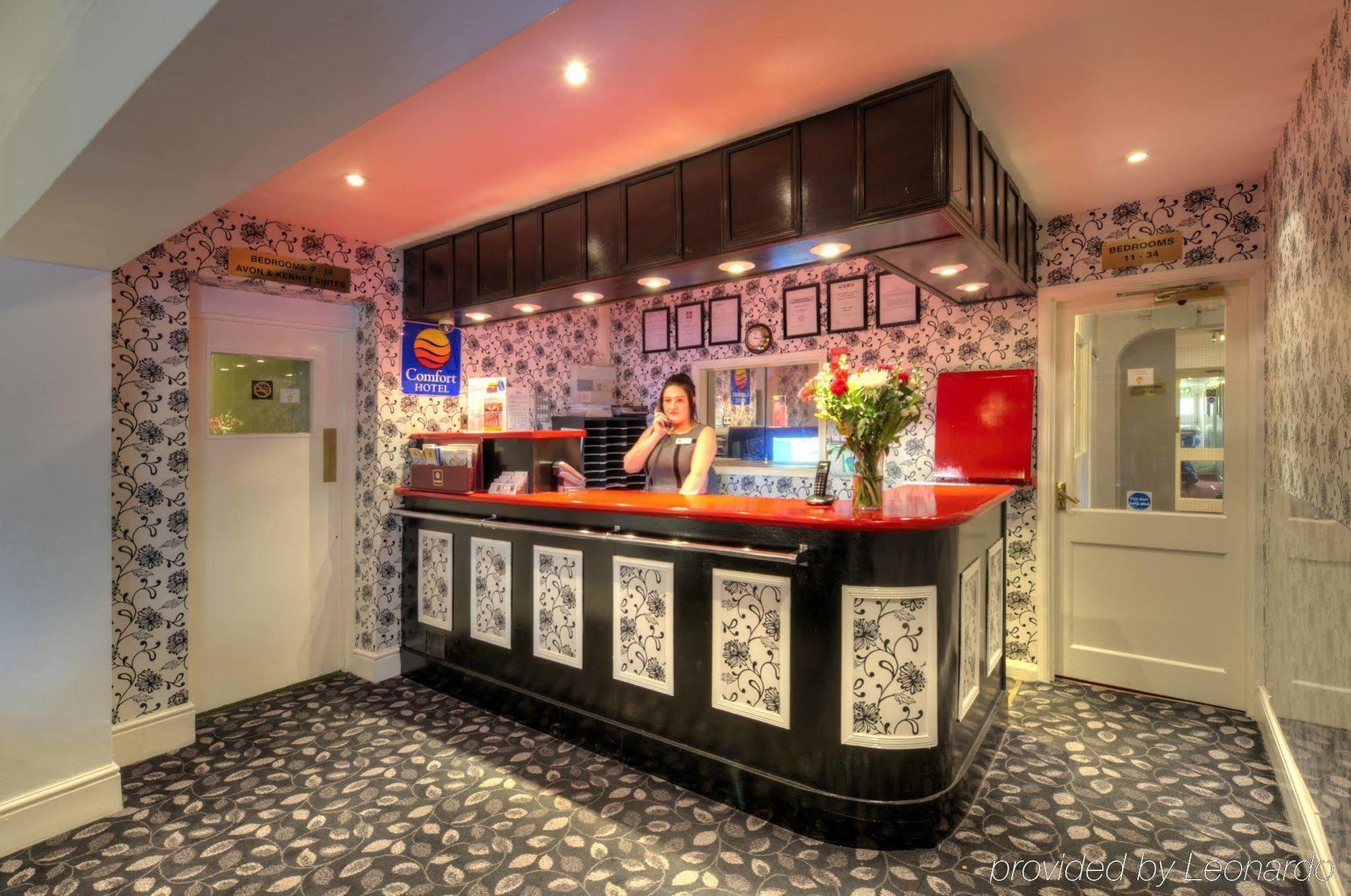 Flexistay Reading West Aparthotel - With Communal Kitchen Use Extérieur photo