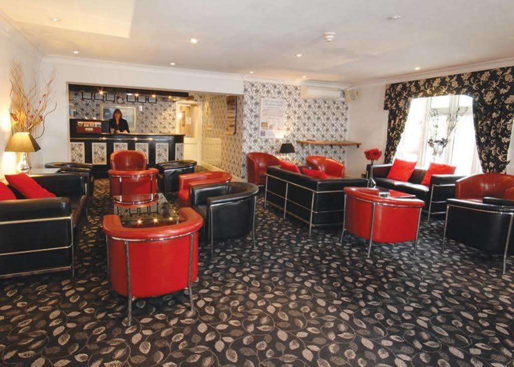 Flexistay Reading West Aparthotel - With Communal Kitchen Use Extérieur photo