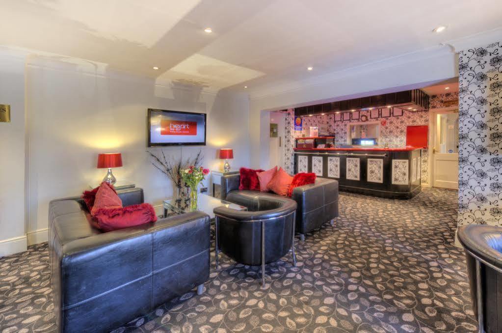 Flexistay Reading West Aparthotel - With Communal Kitchen Use Extérieur photo